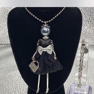 Ladies *** 3d “ Pendant Necklace /  Black Dress / Silverwear / Charm bracelet ^^